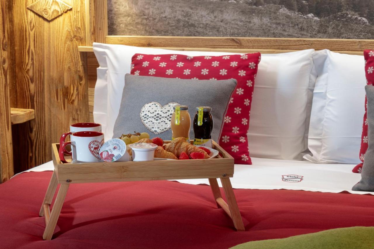 Chalet Matterhorn Francois - Central Ski Chalet With Spa And Breakfast, 100Mt Lift Брей-Червиния Экстерьер фото