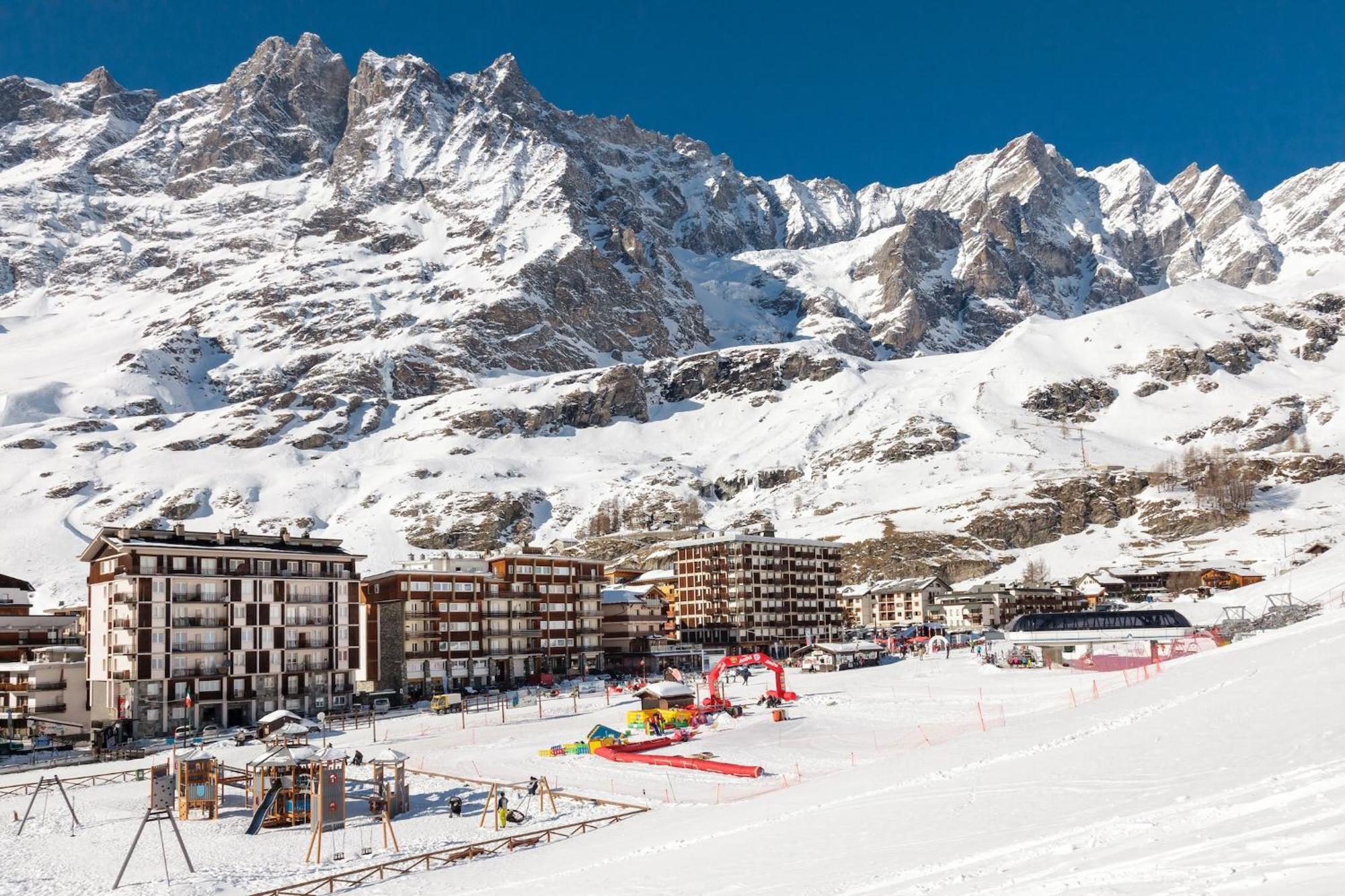 Chalet Matterhorn Francois - Central Ski Chalet With Spa And Breakfast, 100Mt Lift Брей-Червиния Экстерьер фото