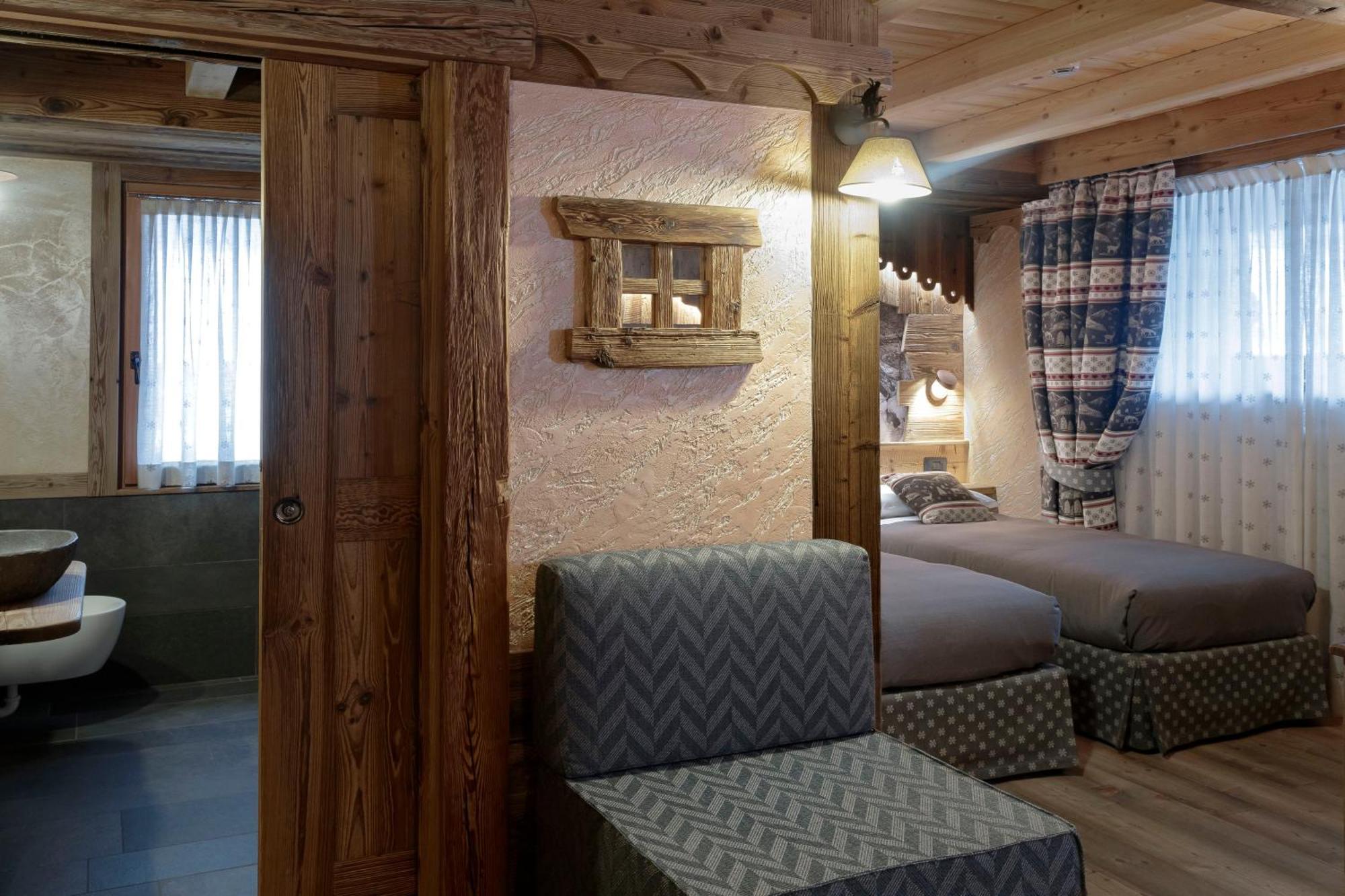 Chalet Matterhorn Francois - Central Ski Chalet With Spa And Breakfast, 100Mt Lift Брей-Червиния Экстерьер фото