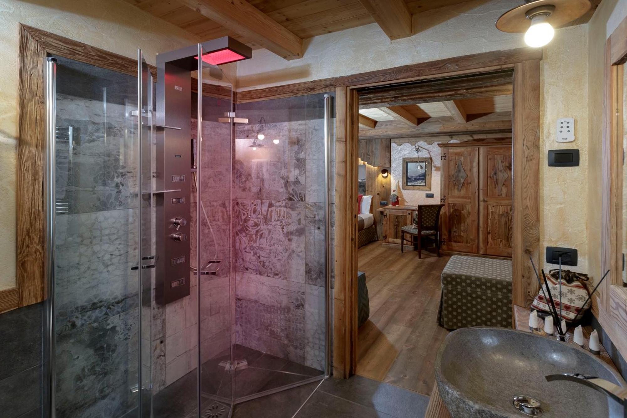 Chalet Matterhorn Francois - Central Ski Chalet With Spa And Breakfast, 100Mt Lift Брей-Червиния Экстерьер фото