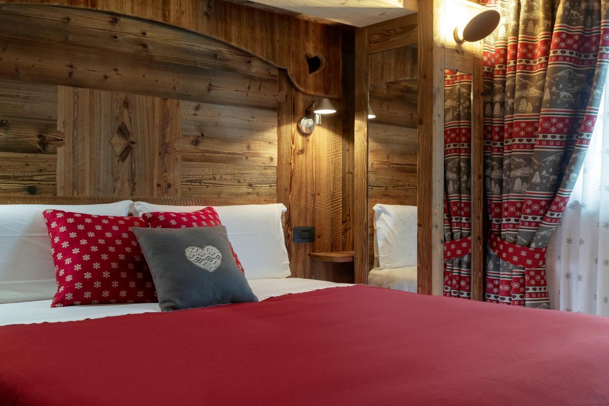 Chalet Matterhorn Francois - Central Ski Chalet With Spa And Breakfast, 100Mt Lift Брей-Червиния Экстерьер фото